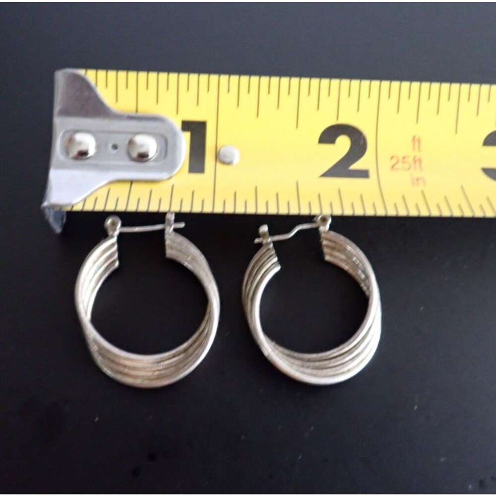 Signed 925 Sterling Silver Twisted Round Hoop Earrings 3.38 grams 1' Pierced - Picture 8 of 9
